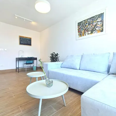 Nonna Apartment *